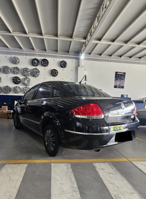 FIAT Linea 1.8 16V 4P FLEX LX, Foto 4