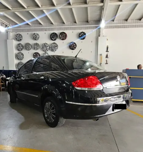 FIAT Linea 1.8 16V 4P FLEX LX, Foto 5