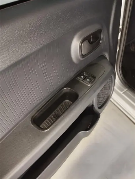 FIAT Mobi 1.0 4P FLEX EVO LIKE, Foto 9