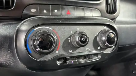 FIAT Mobi 1.0 4P FLEX DRIVE FIRE FLY, Foto 9