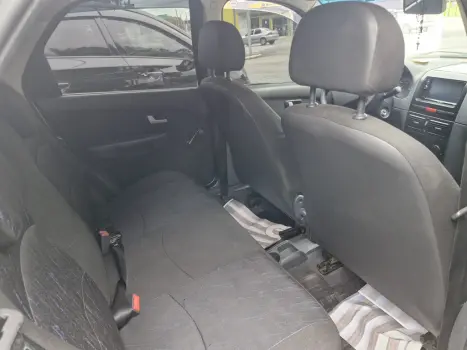 FIAT Palio 1.0 4P ELX 500 ANOS, Foto 4