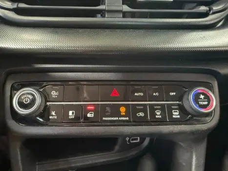 FIAT Pulse 1.3 16V 4P FLEX DRIVE AUTOM�TICO CVT, Foto 13