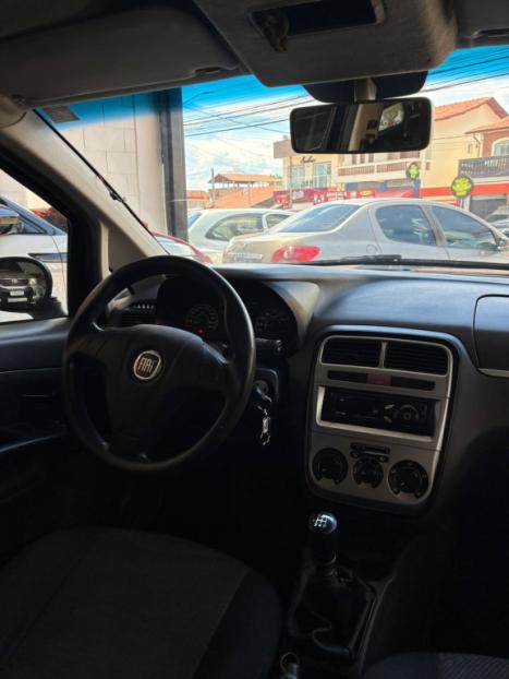 FIAT Punto 1.4 4P ATTRACTIVE FLEX, Foto 4