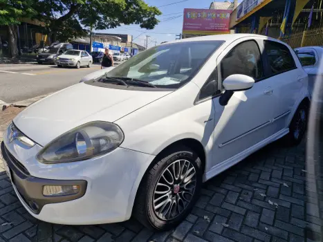 FIAT Punto 1.8 4P FLEX SPORTING DUALOGIC AUTOMATIZADO, Foto 1
