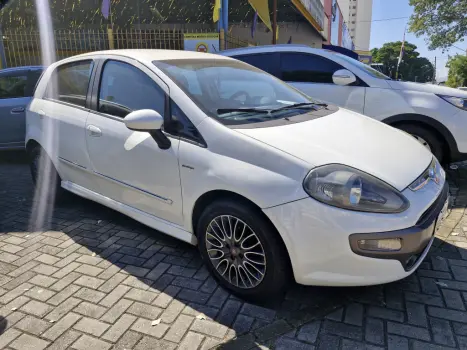 FIAT Punto 1.8 4P FLEX SPORTING DUALOGIC AUTOMATIZADO, Foto 3