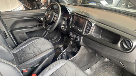 FIAT Strada 1.3 4P FIREFLY FLEX VOLCANO CABINE DUPLA AUTOM�TICO, Foto 9