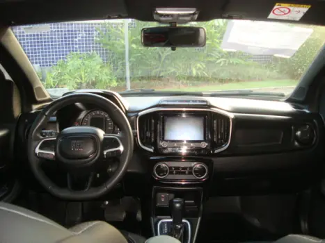 FIAT Strada 1.3 4P FIREFLY FLEX VOLCANO CABINE DUPLA AUTOM�TICO, Foto 6