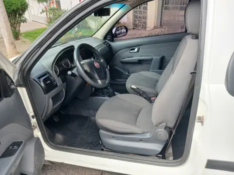 FIAT Strada 1.6 16V FLEX TREKING CABINE SIMPLES, Foto 5