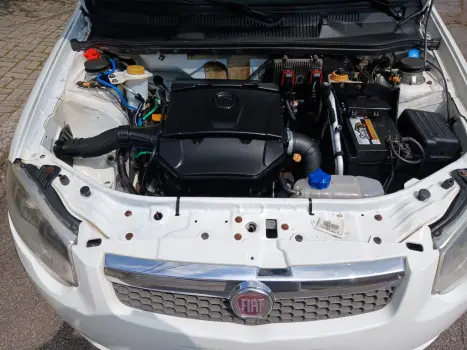 FIAT Strada 1.6 16V FLEX TREKING CABINE SIMPLES, Foto 9