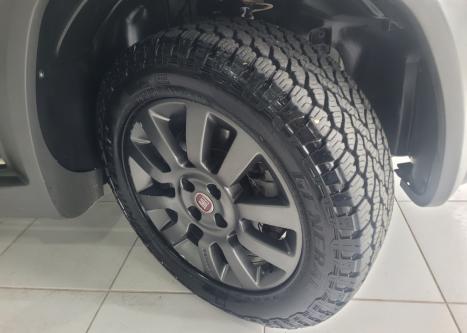 FIAT Strada 1.8 16V 3P FLEX MPI CABINE DUPLA ADVENTURE EXTREME, Foto 8