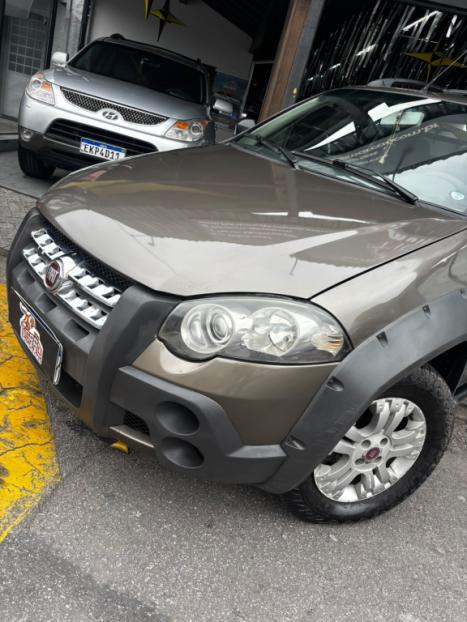 FIAT Strada 1.8 16V FLEX ADVENTURE CABINE ESTENDIDA, Foto 4