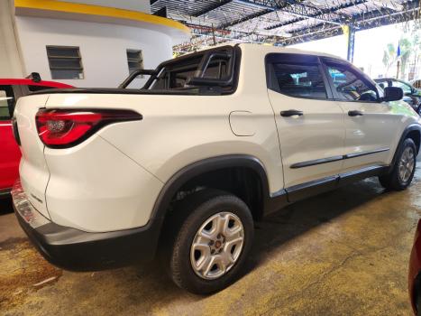 FIAT Toro 1.8 16V 4P ENDURANCE AUTOMTICO, Foto 2