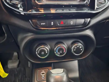 FIAT Toro 1.8 16V 4P FLEX FREEDOM AUTOMTICO, Foto 9