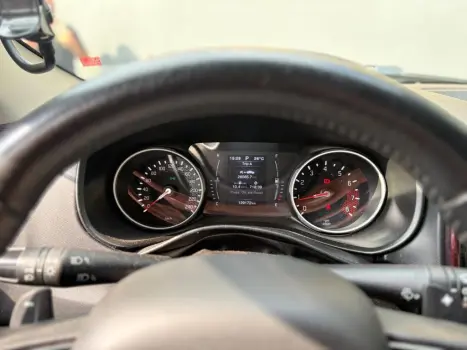 FIAT Toro 1.8 16V 4P FLEX FREEDOM AUTOM�TICO, Foto 13