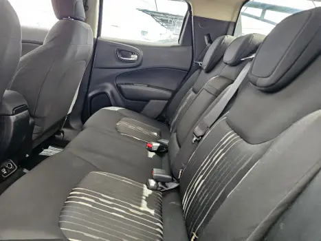 FIAT Toro 1.8 16V 4P FLEX FREEDOM AUTOMTICO, Foto 12