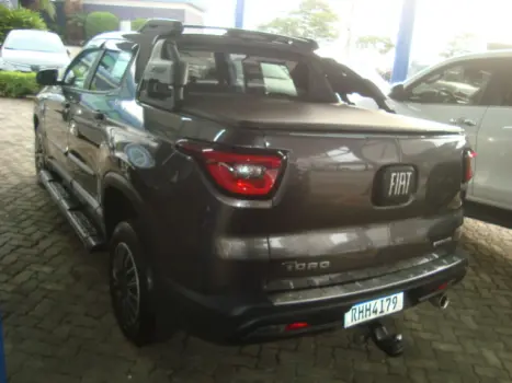 FIAT Toro 1.8 16V 4P ENDURANCE AUTOM�TICO, Foto 3