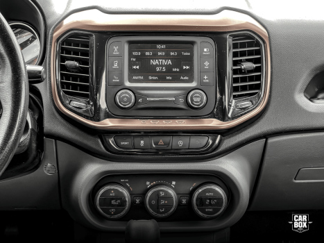 FIAT Toro 2.4 16V 4P MULTIAIR FLEX VOLCANO AUTOMTICO, Foto 10