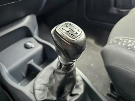 FIAT Uno 1.0 4P FLEX ATTRACTIVE, Foto 8