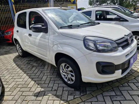 FIAT Uno 1.0 4P FLEX EVO VIVACE CELEBRATION, Foto 4