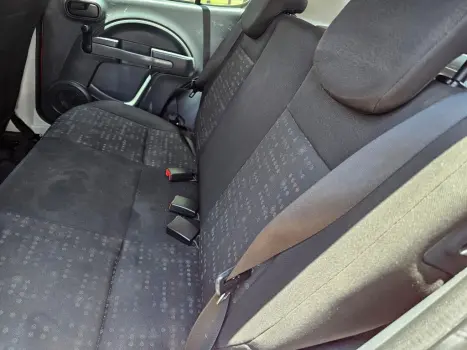 FIAT Uno 1.0 4P FLEX VIVACE EVO, Foto 9