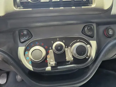 FIAT Uno 1.0 4P FLEX VIVACE EVO, Foto 12