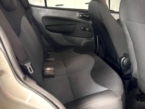 FIAT Uno 1.0 4P FLEX EVO ATTRACTIVE, Foto 17