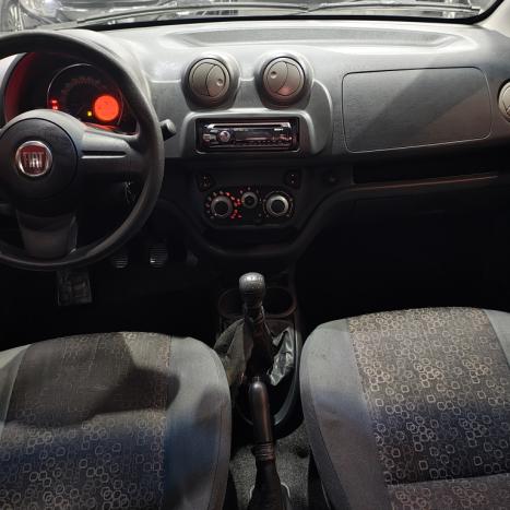 FIAT Uno 1.0 4P FLEX EVO VIVACE CELEBRATION, Foto 4