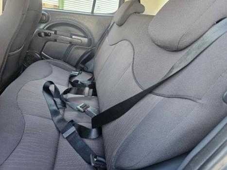 FIAT Uno 1.0, Foto 7