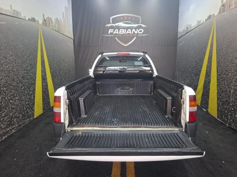 FORD Courier 1.6 FLEX L, Foto 17