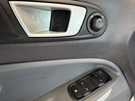 FORD Ecosport 1.6 16V 4P FLEX FREESTYLE POWERSHIFT AUTOM�TICO, Foto 5