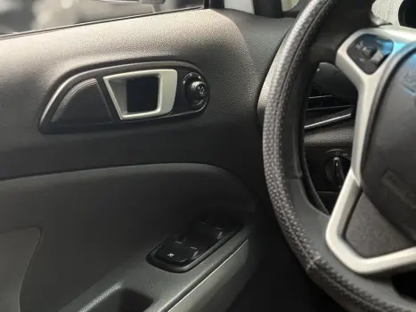 FORD Ecosport 2.0 16V 4P FREESTYLE FLEX POWERSHIFT AUTOMATIZADO, Foto 5