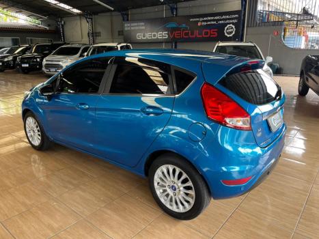 FORD Fiesta Hatch 1.6 4P FLEX TITANIUM POWERSHIFT AUTOMTICO, Foto 3