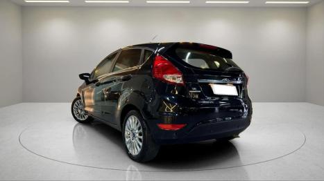 FORD Fiesta Hatch 1.6 16V 4P FLEX TITANIUM POWERSHIFT AUTOM�TICO, Foto 3
