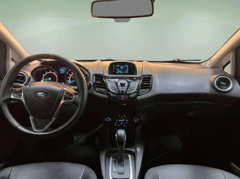 FORD Fiesta Hatch 1.6 16V 4P FLEX TITANIUM POWERSHIFT AUTOM�TICO, Foto 13