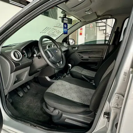 FORD Fiesta Hatch 1.0, Foto 17