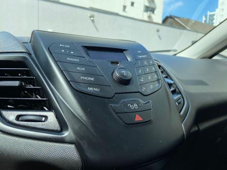 FORD Fiesta Hatch 1.5 16V 4P S FLEX, Foto 6