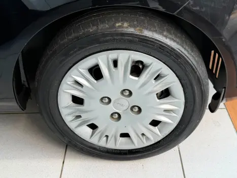 FORD Fiesta Hatch 1.6, Foto 17