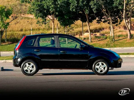 FORD Fiesta Hatch 1.0 4P FLEX, Foto 4
