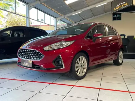 FORD Fiesta Hatch 1.6, Foto 2