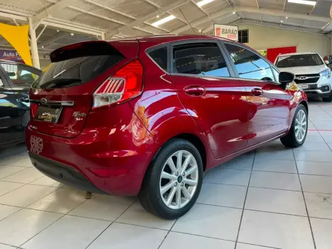 FORD Fiesta Hatch 1.6, Foto 10
