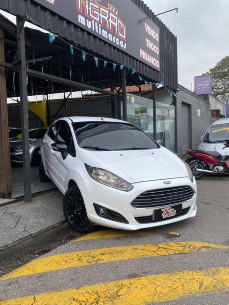 FORD Fiesta Hatch 1.6 16V 4P FLEX TITANIUM POWERSHIFT AUTOMÁTICO, Foto 4