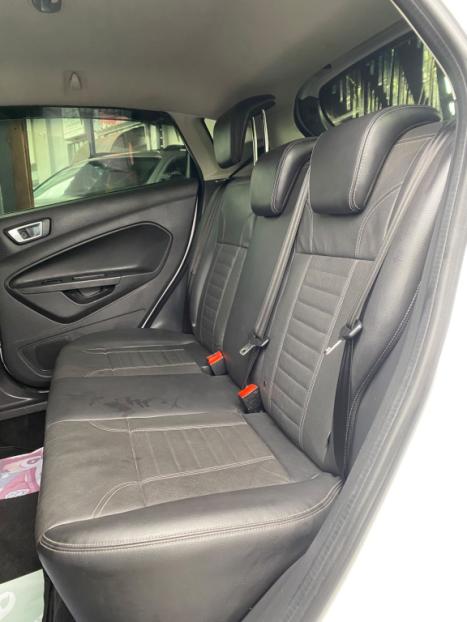 FORD Fiesta Hatch 1.6 16V 4P FLEX TITANIUM POWERSHIFT AUTOMÁTICO, Foto 8