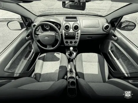 FORD Fiesta Sedan 1.6 4P ROCAM FLEX, Foto 8