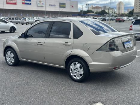 FORD Fiesta Sedan 1.6 4P ROCAM FLEX, Foto 6