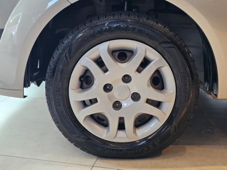 FORD Fiesta Sedan 1.6 4P FLEX, Foto 17