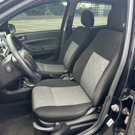 FORD Fiesta Sedan 1.6 4P ROCAM FLEX, Foto 9