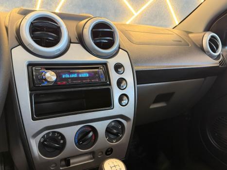 FORD Fiesta Sedan 1.6 4P FLEX, Foto 13