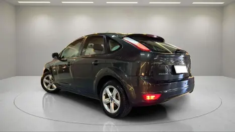 FORD Focus Hatch 1.6 16V 4P FLEX GL, Foto 4