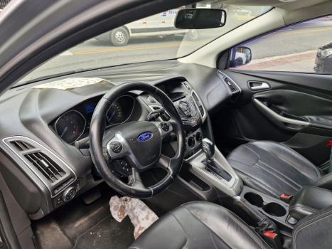 FORD Focus Hatch 1.6 16V 4P FLEX SE POWERSHIFT AUTOM�TICO, Foto 4