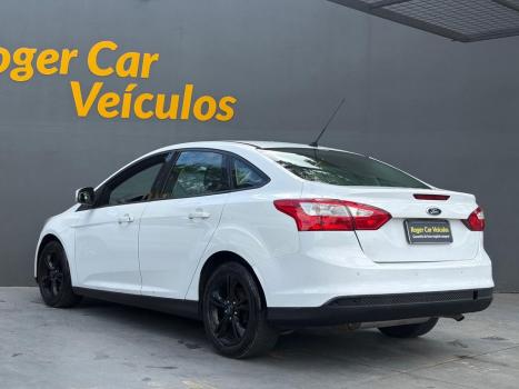 FORD Focus Sedan 2.0 16V 4P FLEX SE POWERSHIFT AUTOMTICO, Foto 12